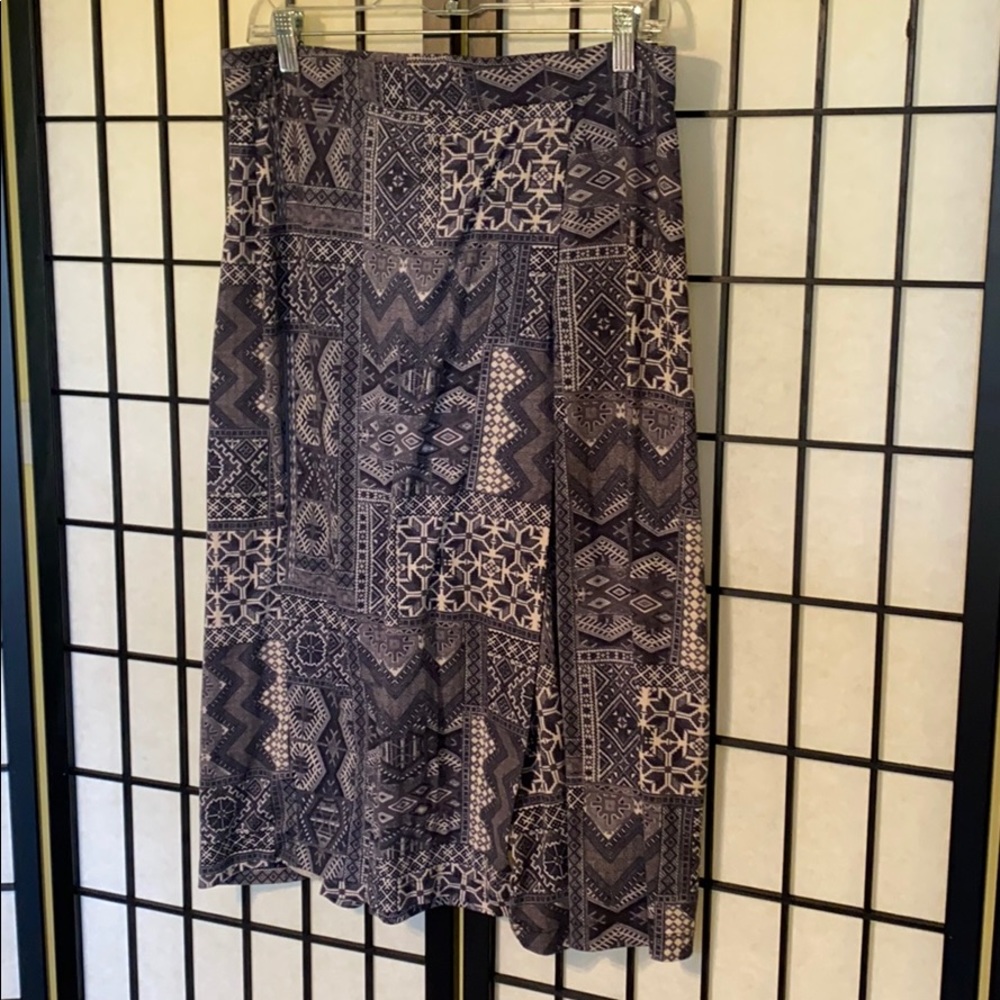 COPY - NALLY AND MILLIE Capris/ Gauchos